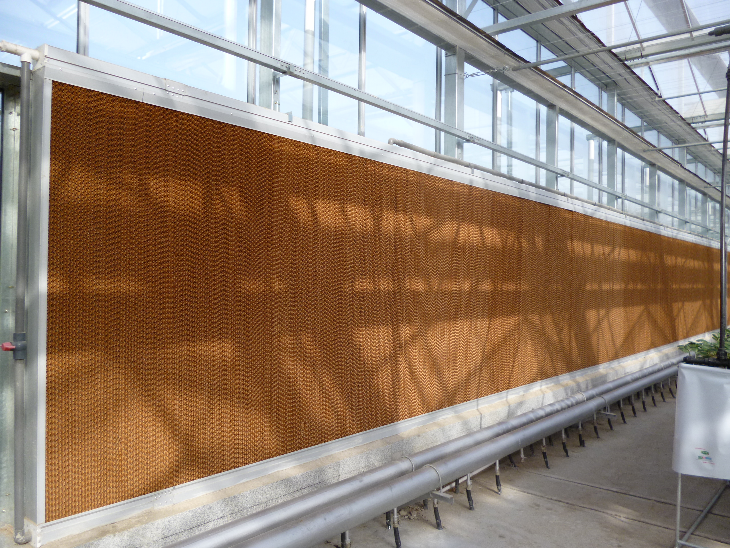 Cooling pad system maintenance